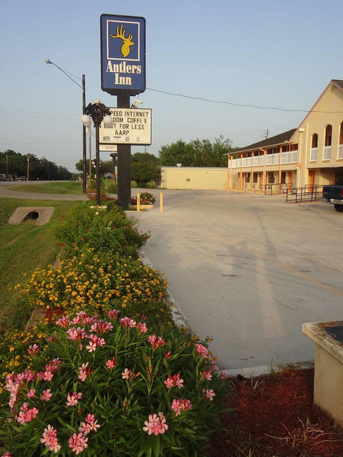 Antlers Inn Goliad 외부 사진