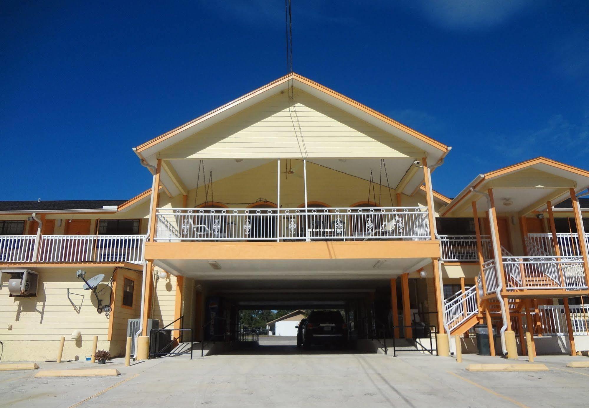 Antlers Inn Goliad 외부 사진