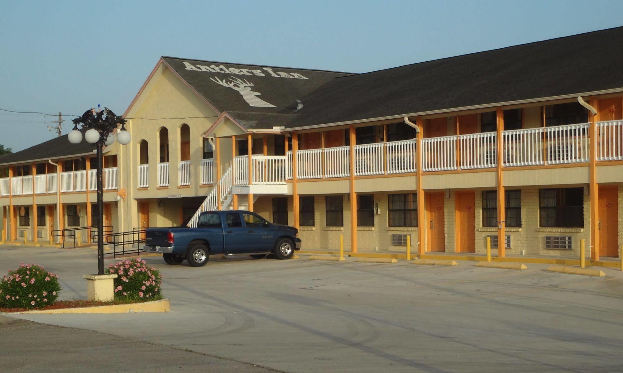 Antlers Inn Goliad 외부 사진